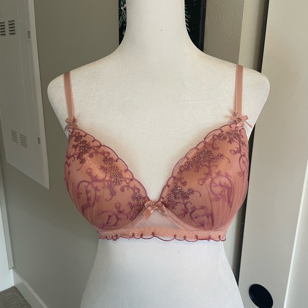 pink 36c embroidered bra